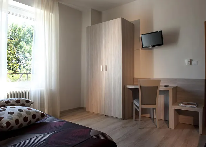 Hotel Valentina 2*