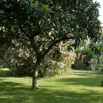Valentina Hotel